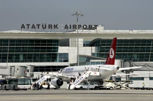 Через Турцию транзитом можно лететь без тестов