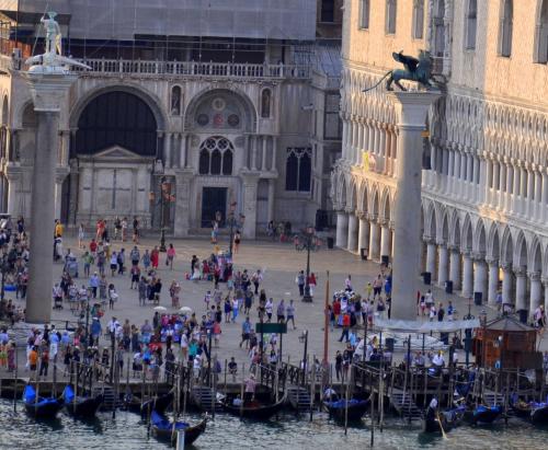 В Венеции всех посчитают