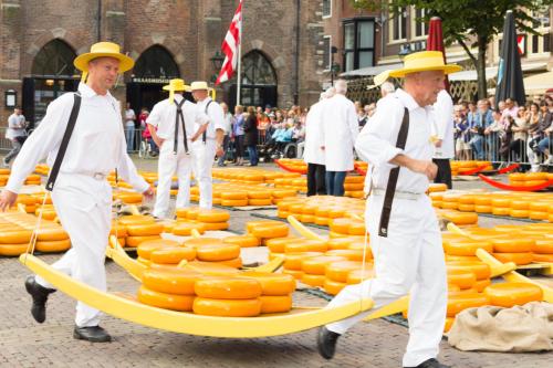 Сыр вам больше не голландский!