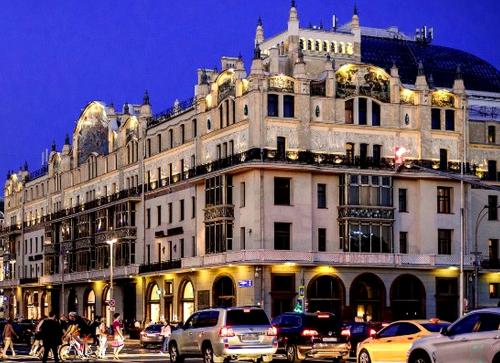 Отель «Метрополь», как и вся Москва, рад туристам из Китая