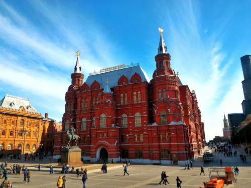 Какие музеи Москвы смогут посетить москвичи и гости столицы? 