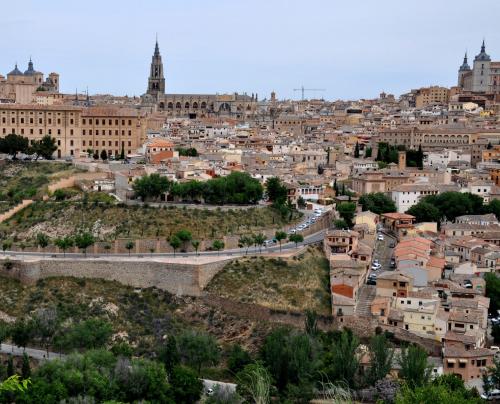 В конце июня в Испании хотели бы возобновить международный туризм