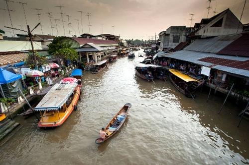 В сёлах Таиланда проложат дороги и туристические маршруты