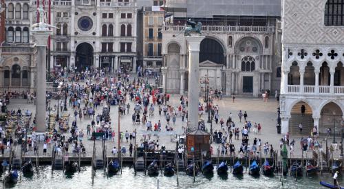 Венеция введёт туристический сбор