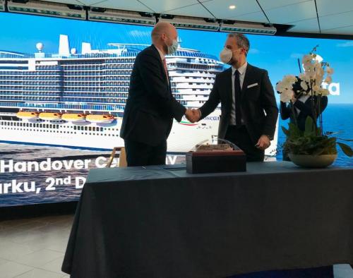 Новый флагман флотилии Costa Cruises – судно без вредных выбросов в атмосферу