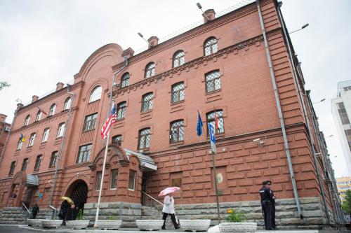 Екатеринбургское Генконсульство США возобновило приём документов на визу