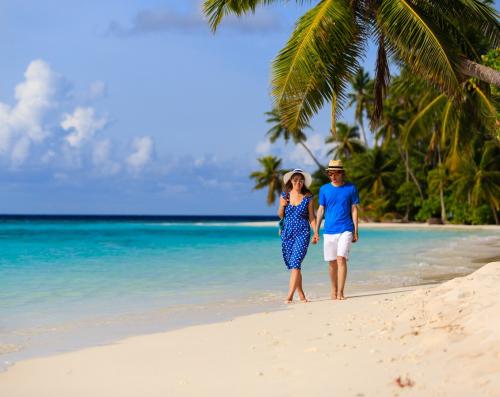 «Эмирейтс» предлагает выгодные тарифы на Сейшелы, Мальдивы и Маврикий