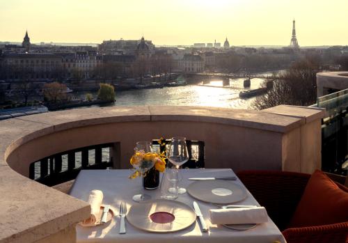 Cheval Blanc Paris – первый городской отель популярной сети
