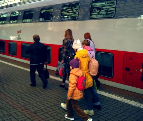 Аналитики Туту.ру выяснили, куда в сентябре ездят на поездах из Москвы и Санкт-Петербурга