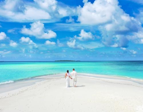 Незабываемая свадебная церемония в Dhigali Maldives