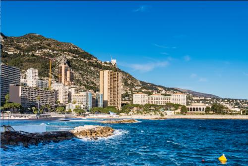 В Монако открылся обновлённый пляжный комплекс Ларвотто