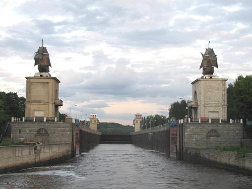 15 июля - день рождения Канала имени Москвы 