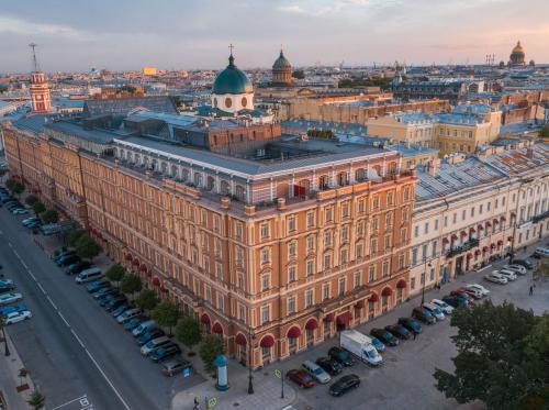 Спрос на пятизвездочные отели России вырос на треть