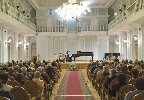 Фестиваль Московской консерватории «Собираем друзей» вновь соединит музыкальные миры Востока и Запада