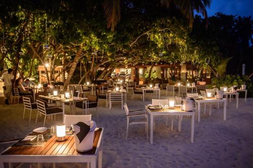 Мальдивский курорт Huvafen Fushi приглашает на «босоногие четверги»