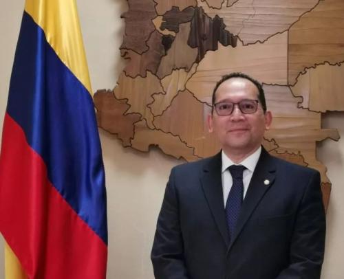Эктор Исидро Аренас Нейра: «Летать в Колумбию можно будет и через Венесуэлу»