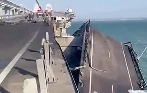 Туротрасли Крыма и Севастополя будет оказана поддержка в связи с происшествием на Крымском мосту