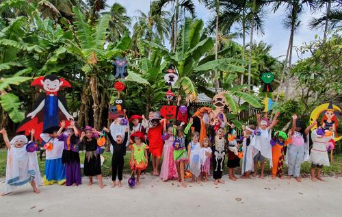 Хеллоуин в Kuramathi Maldives обещает быть пугающе весёлым