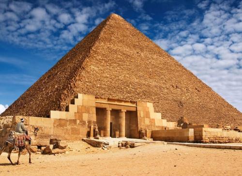 Пирамида Хеопса: «Объект закрыт на ремонт» - и уже с июня