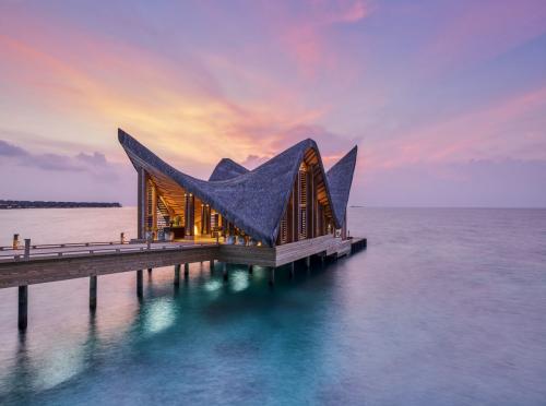 Самый романтический день в году на курорте JOALI Maldives