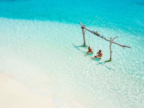 Sheraton Maldives Full Moon Resort & Spa: романтика для двоих