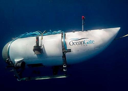 У экскурсионного батискафа Titan, следовавшего к месту гибели «Титаника», кислорода примерно на двое суток