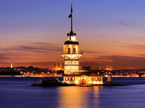 Девичья башня Стамбула вновь открыта для посещения