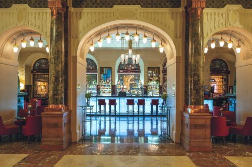 Лобби-бар «Гранд Отеля Европа» – жемчужина стиля модерн