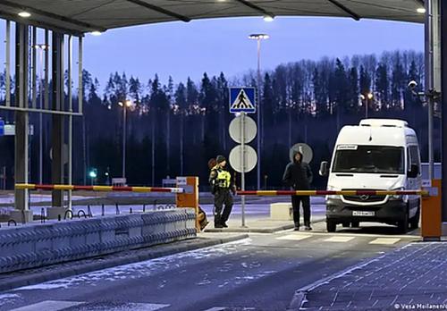 Неизвестно, откроют ли власти Финляндии сухопутную границу с Россией