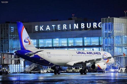 Летать не может: Airbus А321 «Уральских авиалиний» дважды отказывался взлететь