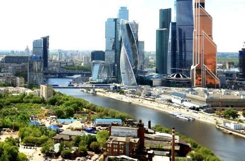МИД РФ: въездной поток в Россию пока невелик вовсе не потому, что виза дорогая