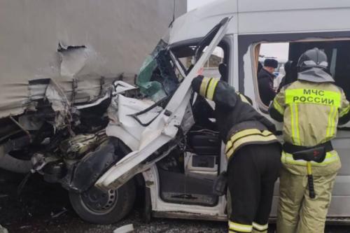 11 человек пострадали в ДТП с туристическим автобусом в Северной Осетии