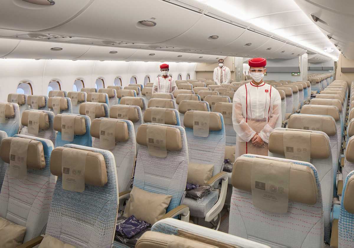 Emirates фото салона эконом