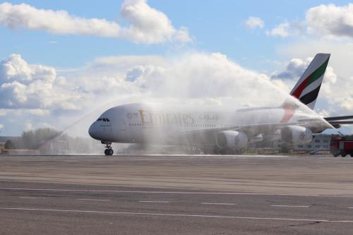 images/2020/Sept.2020/18/Emirates_A380_back_in_DME_-_.jpeg