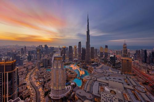 images/2024/May2024/17/Large-DET_Burj_Khalifa_Dubai_Fountain_11.jpg