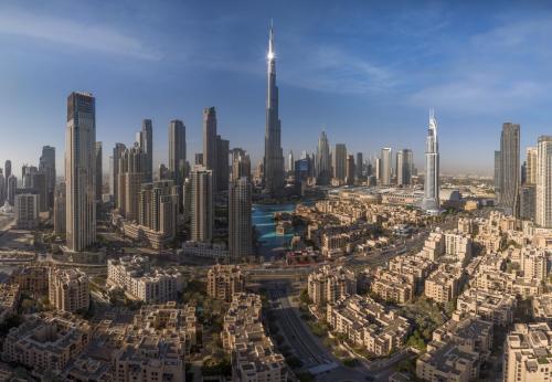 images/2023/jul2023/26/Large-DET_Downtown_Dubai_Always_On__4.jpg