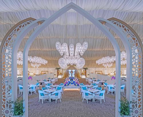 images/2024/March2024/11/Iftar_and_Suhoor_in_Dubai_Asateer_Tent_at_Atlantis_The_Palm_1.jpg