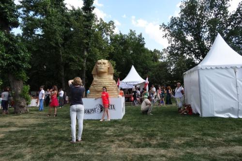 Мир - в &quot;Эрмитаже&quot;: фестиваль мировой еды и путешествий прошел в московском парке
